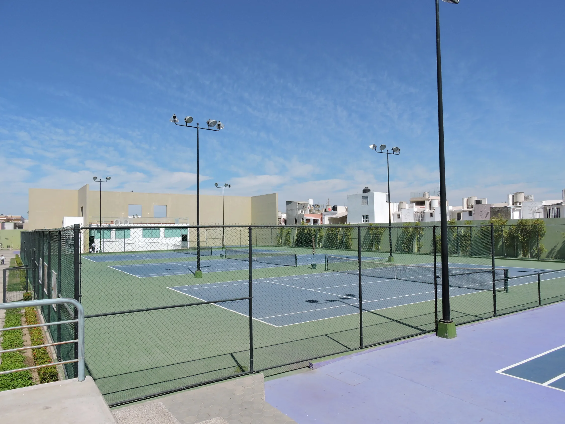 Canchas de tenis del colegio