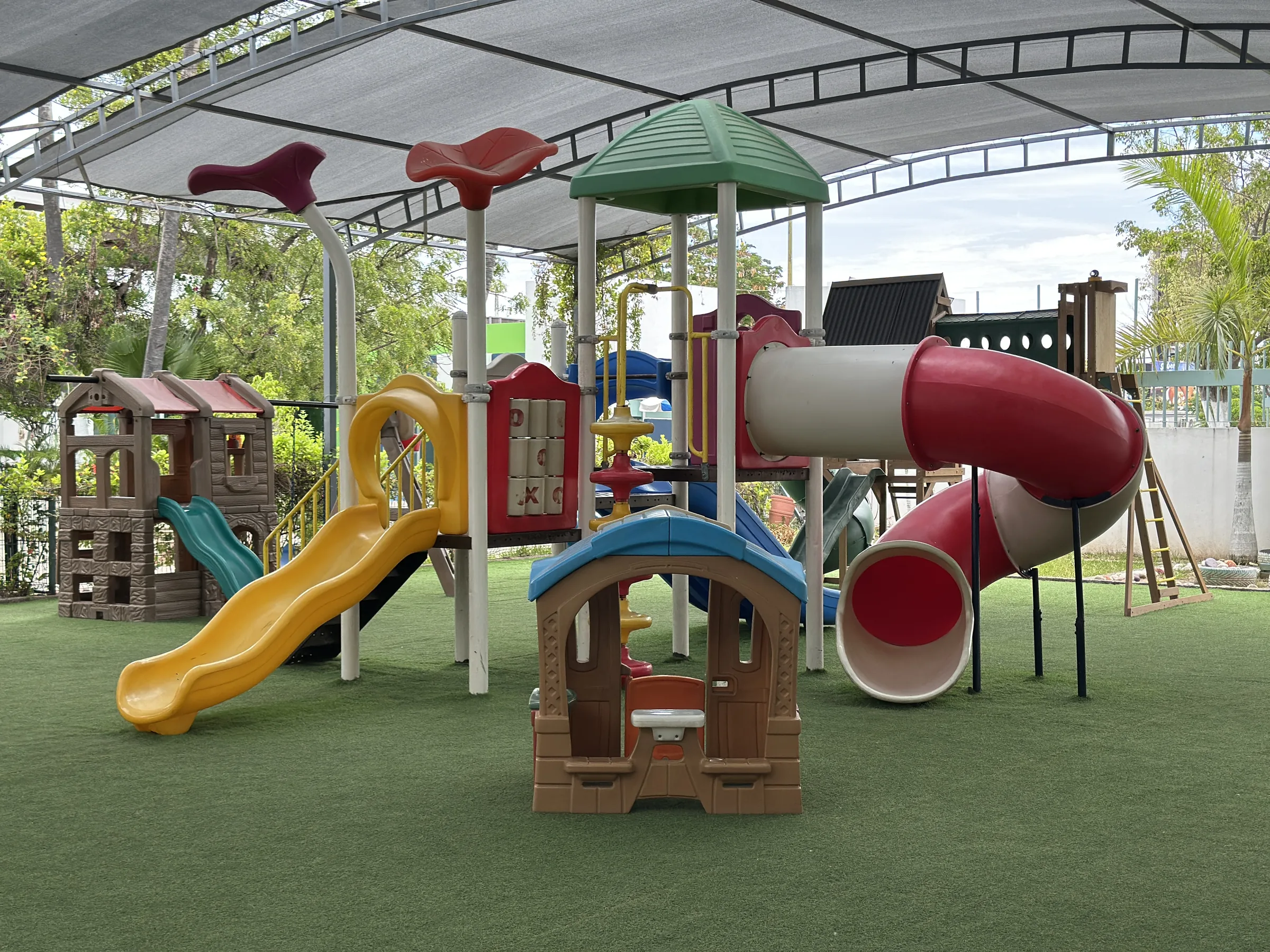 Área de juegos infantiles